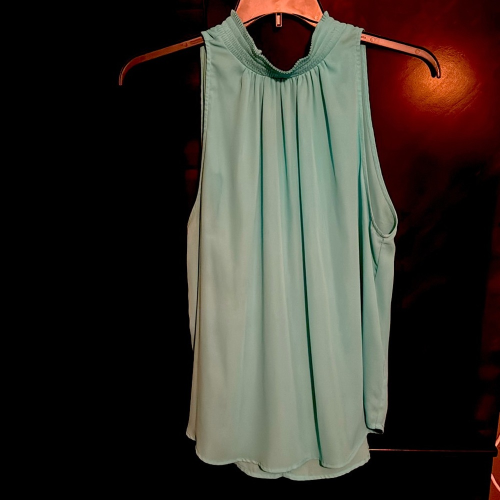 Sleeveless blouse